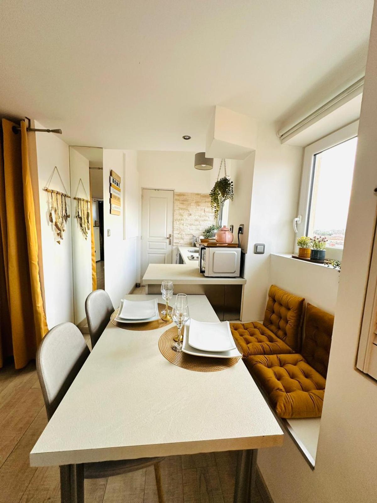 Apartmán Bulle De Charme Avec Vue Perpignan Exteriér fotografie